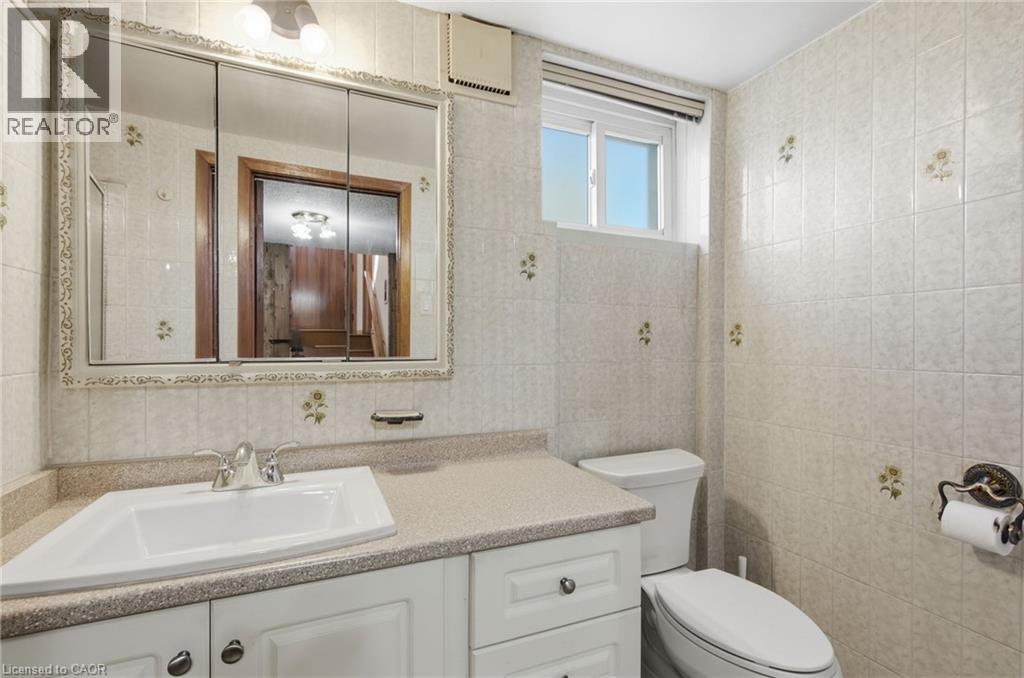 14 Geneva Drive, Hamilton, Ontario  L9C 3Z5 - Photo 17 - 40871114