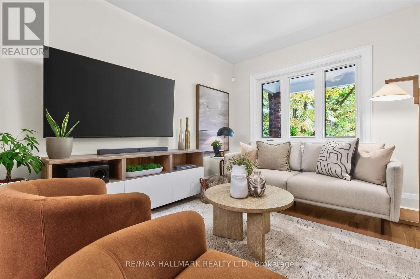 384a Montrose Avenue, Toronto, Ontario  M6G 3H1 - Photo 4 - C14103892