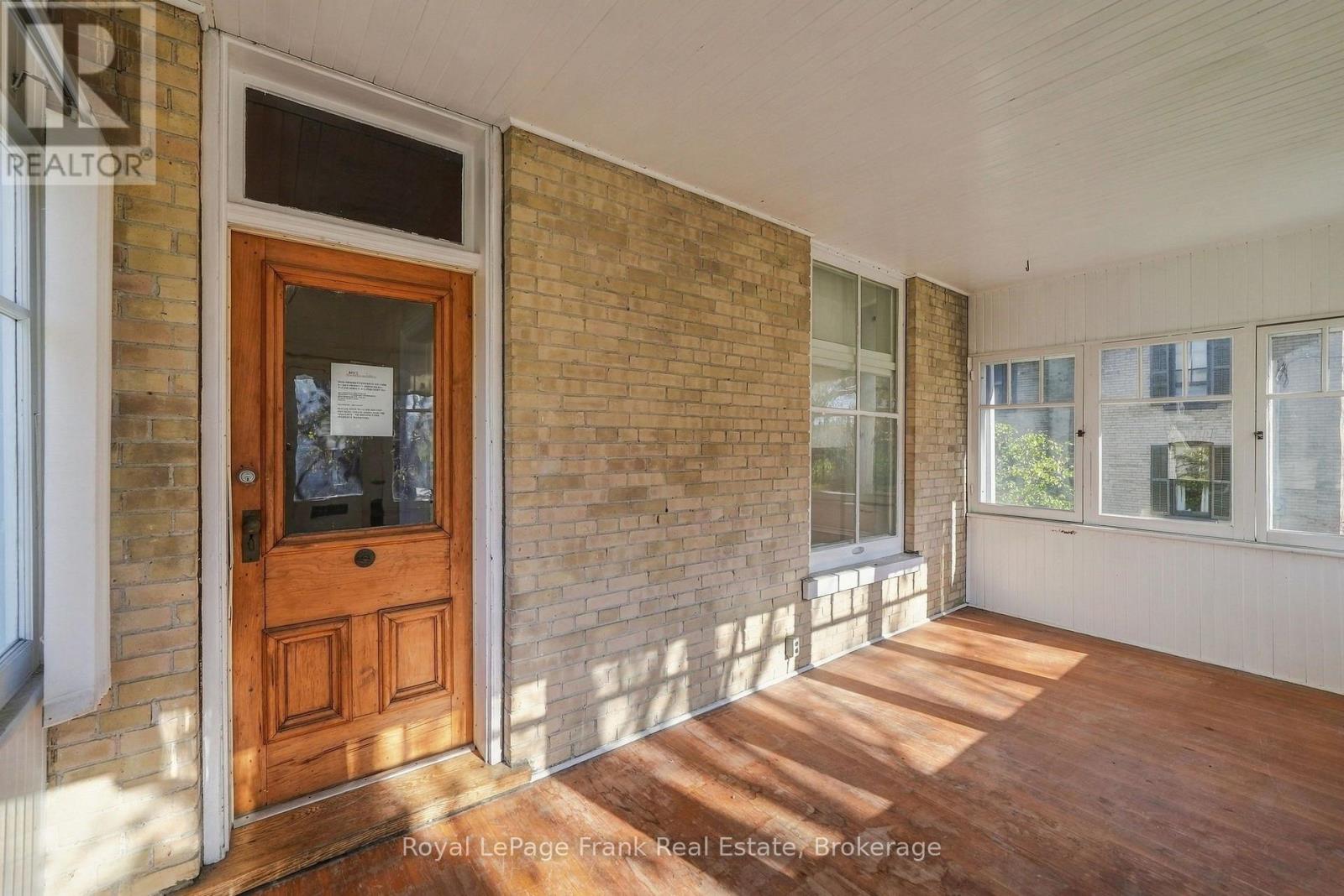 16 Francis Street, Kawartha Lakes, Ontario  K9V 3R6 - Photo 6 - X14103880