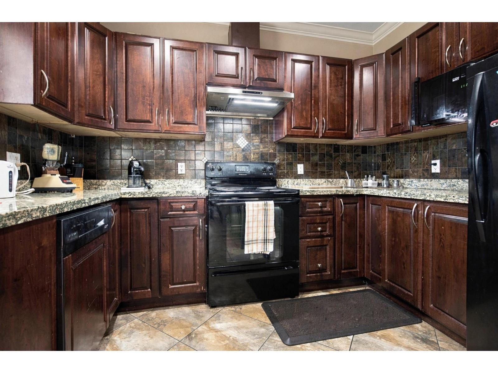 13988 89 Avenue, Surrey, British Columbia  V3V 0B3 - Photo 8 - R3176626