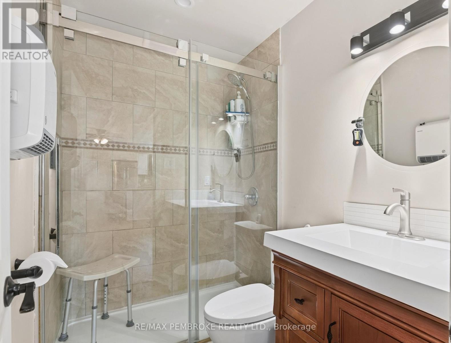 562 Bayview Drive, Whitewater Region, Ontario  K0J 2L0 - Photo 24 - X14103990