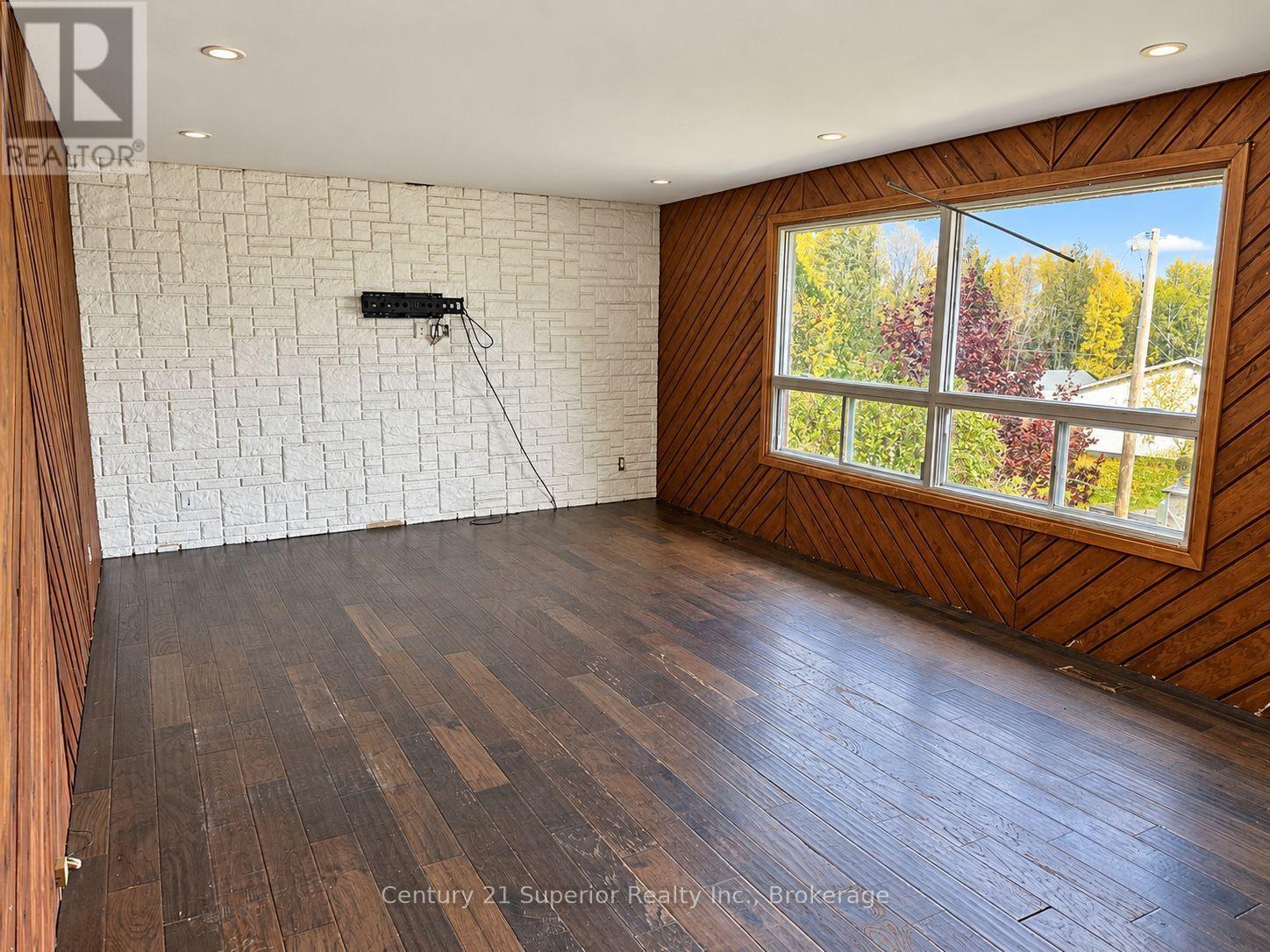 162 Greenmantle Drive, Nipigon, Ontario  P0T 2J0 - Photo 13 - X14103960
