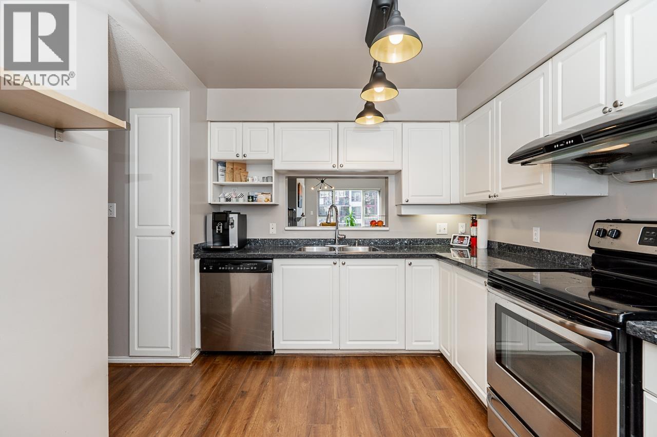 301 221 Eleventh Street, New Westminster, British Columbia  V3M 4C8 - Photo 14 - R3177195