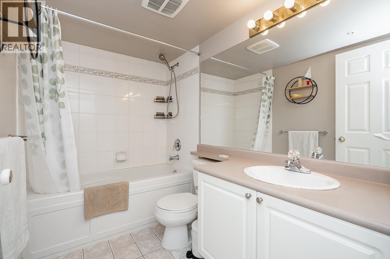 301 221 Eleventh Street, New Westminster, British Columbia  V3M 4C8 - Photo 18 - R3177195