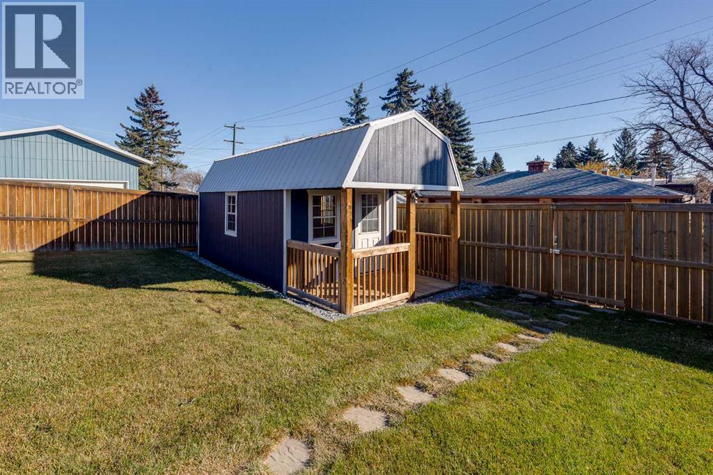 516 School Road
