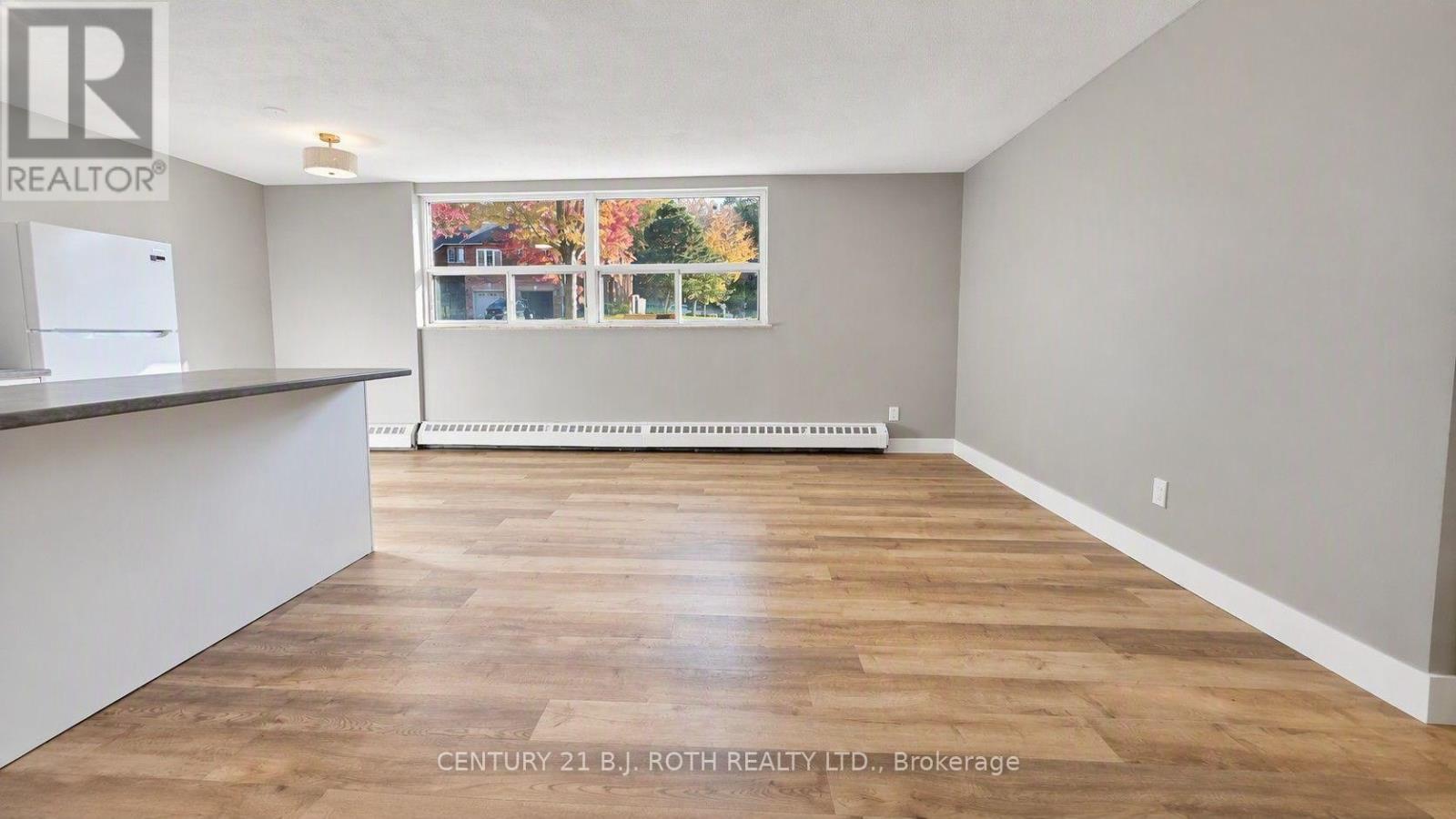 103 - 98 Holgate Street, Barrie, Ontario L4N 2T9 - Photo 12 - S14104018