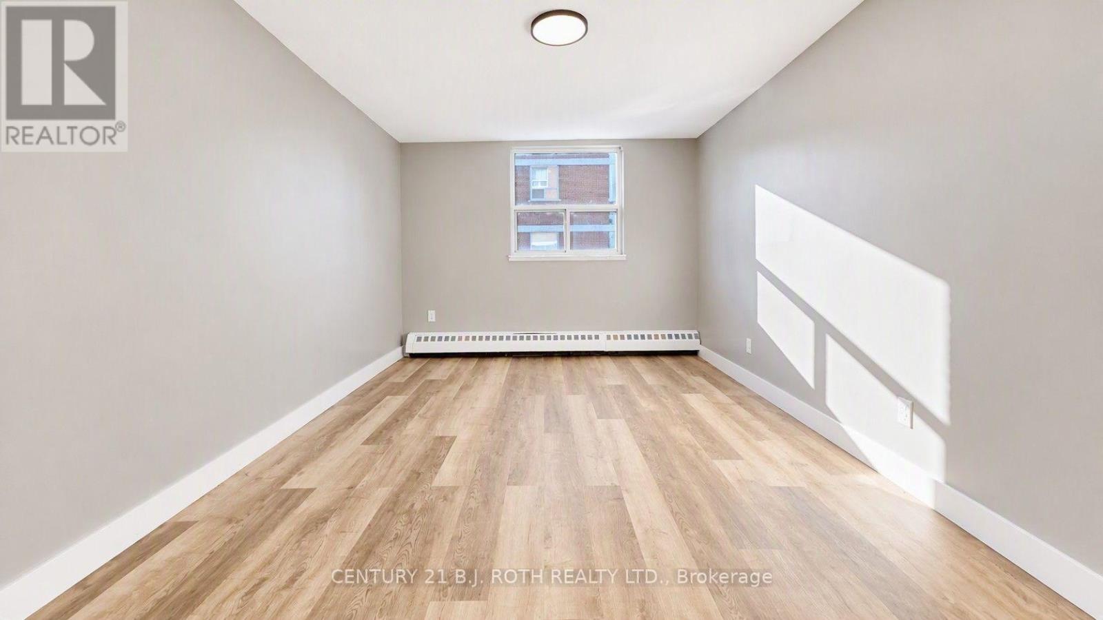 103 - 98 Holgate Street, Barrie, Ontario L4N 2T9 - Photo 14 - S14104018