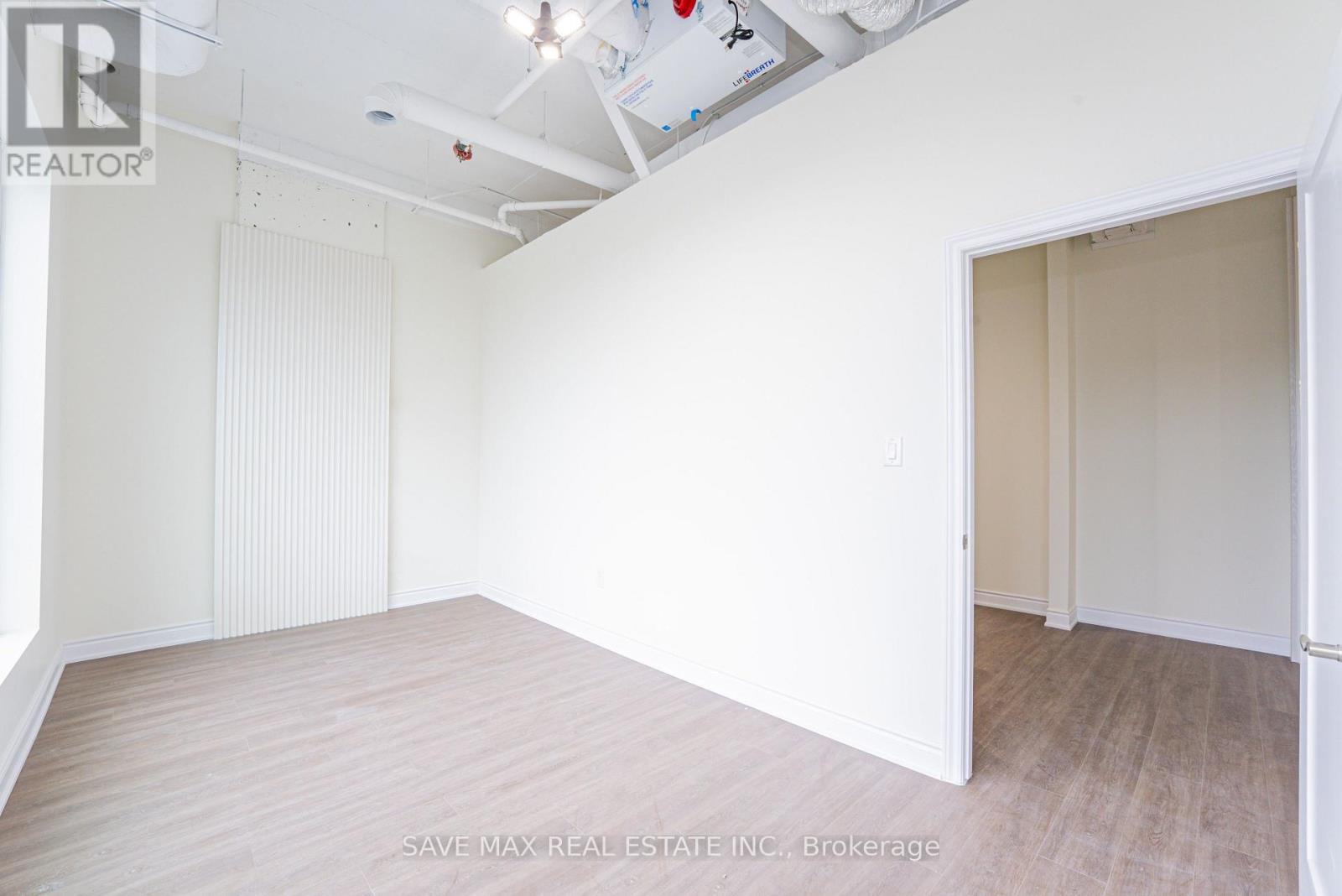 410 - 996 Martin Grove Road, Toronto (West Humber-Clairville), Ontario  M9W 4V8 - Photo 17 - W14103918