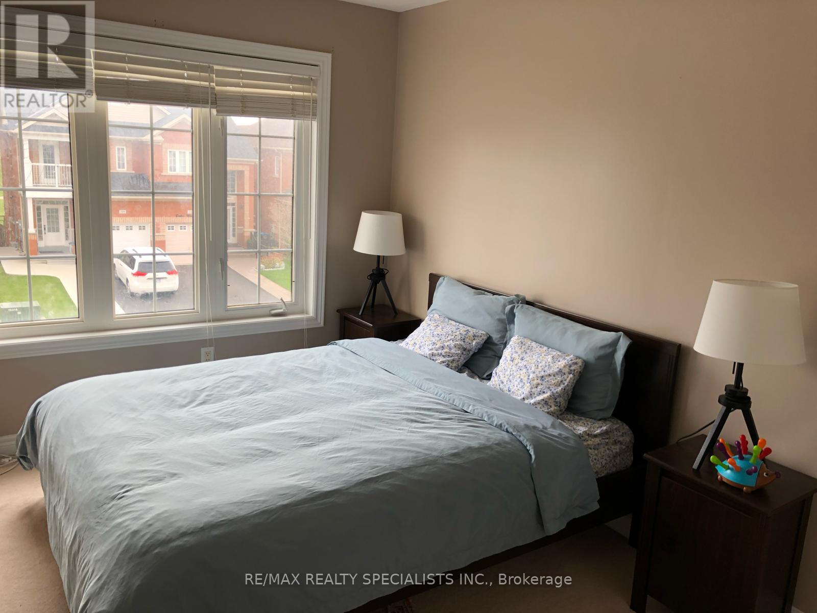77 Calm Waters Crescent, Brampton (Madoc), Ontario  L6V 4S2 - Photo 11 - W14103984