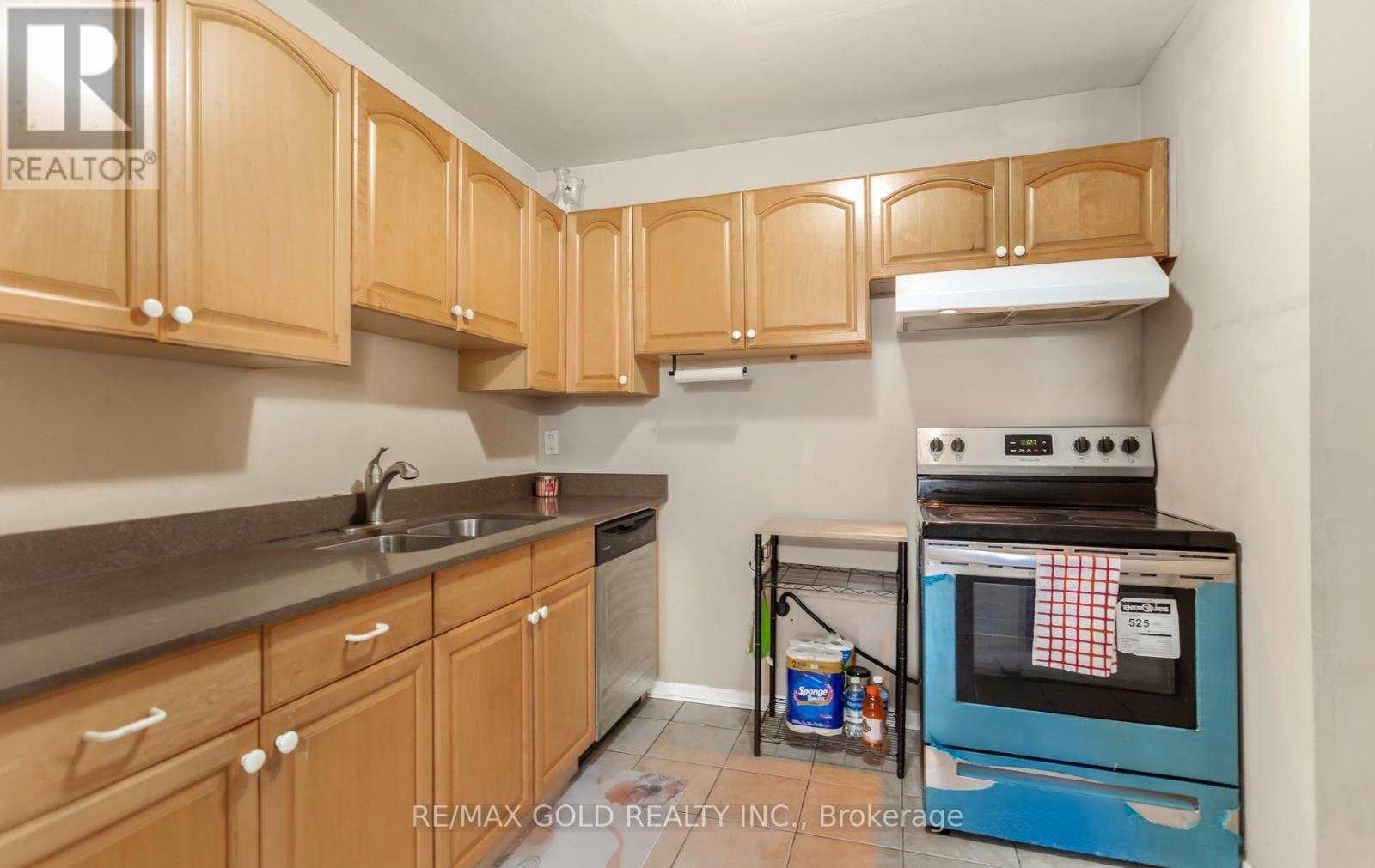 17 - 2315 Bromsgrove Road, Mississauga (Clarkson), Ontario  L5J 4A6 - Photo 15 - W14104010