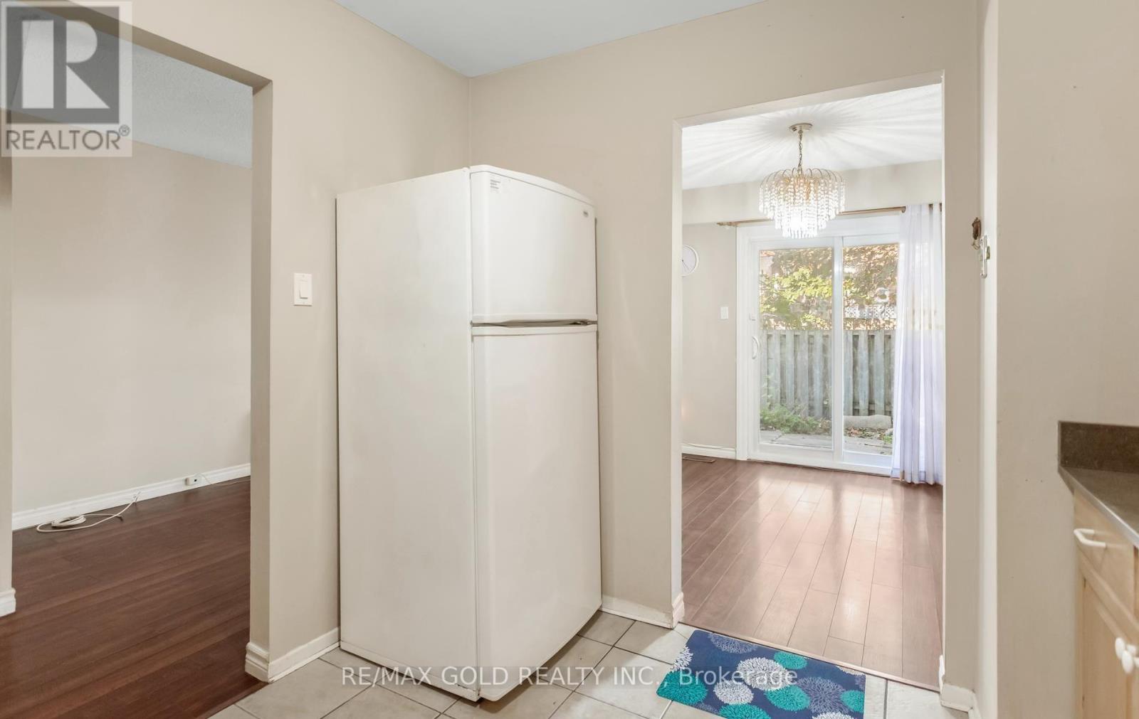 17 - 2315 Bromsgrove Road, Mississauga (Clarkson), Ontario  L5J 4A6 - Photo 17 - W14104010