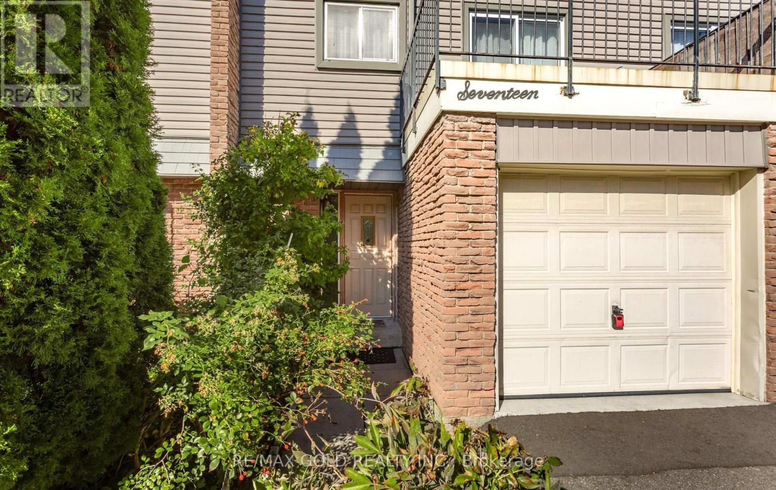 17 - 2315 Bromsgrove Road, Mississauga (Clarkson), Ontario  L5J 4A6 - Photo 3 - W14104010