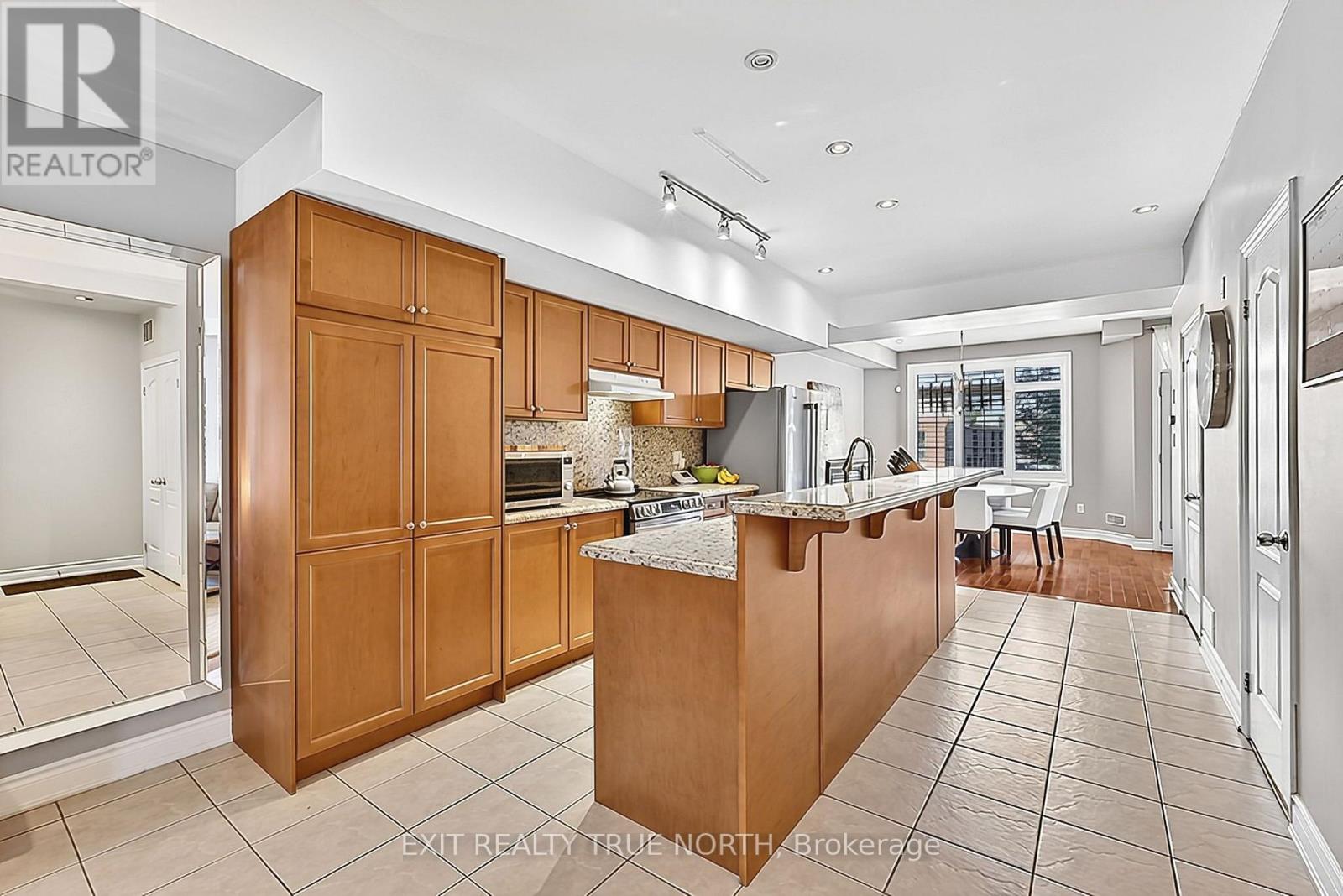2080 Pine Street, Burlington (Brant), Ontario  L7R 1G2 - Photo 15 - W14104032