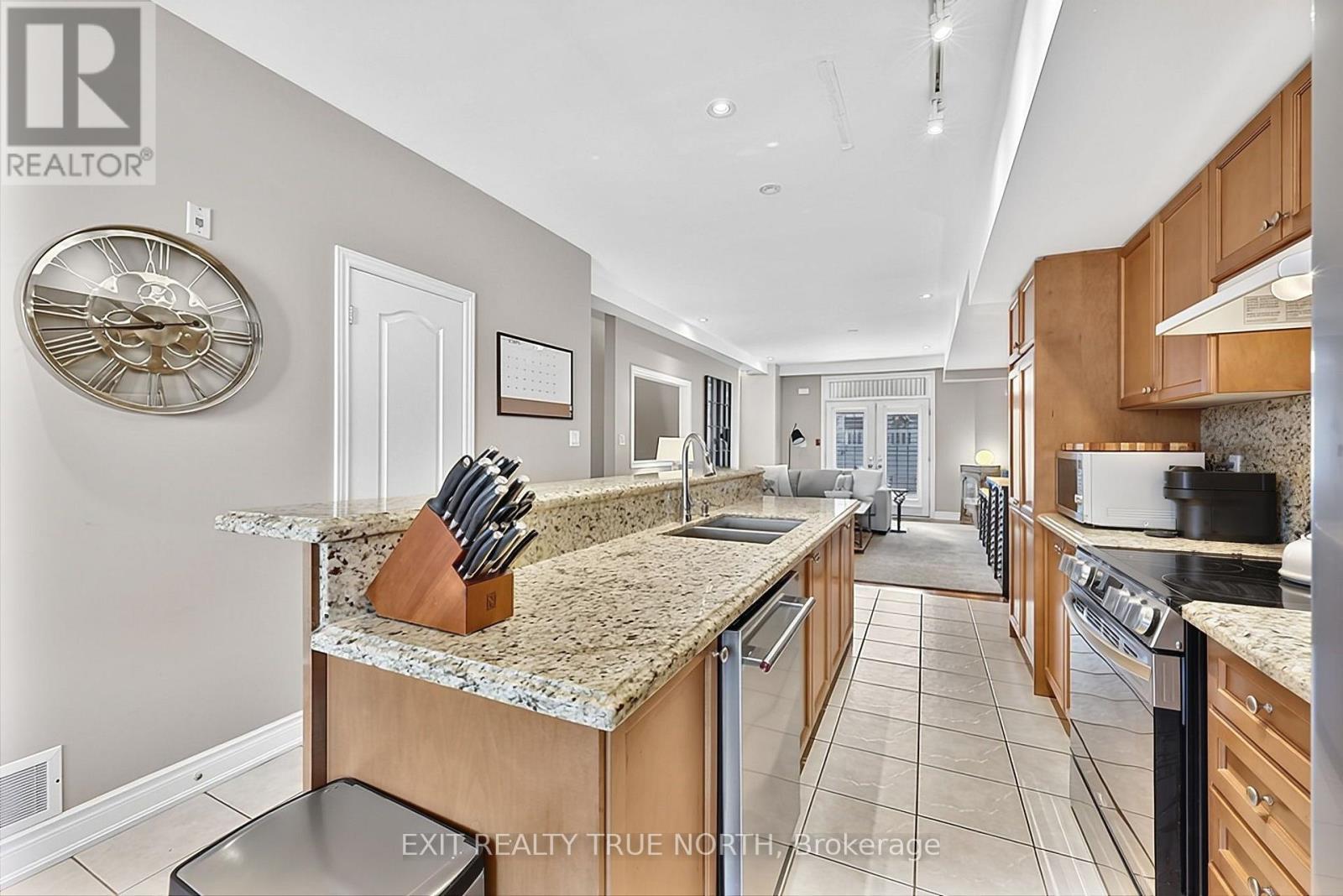 2080 Pine Street, Burlington (Brant), Ontario  L7R 1G2 - Photo 20 - W14104032