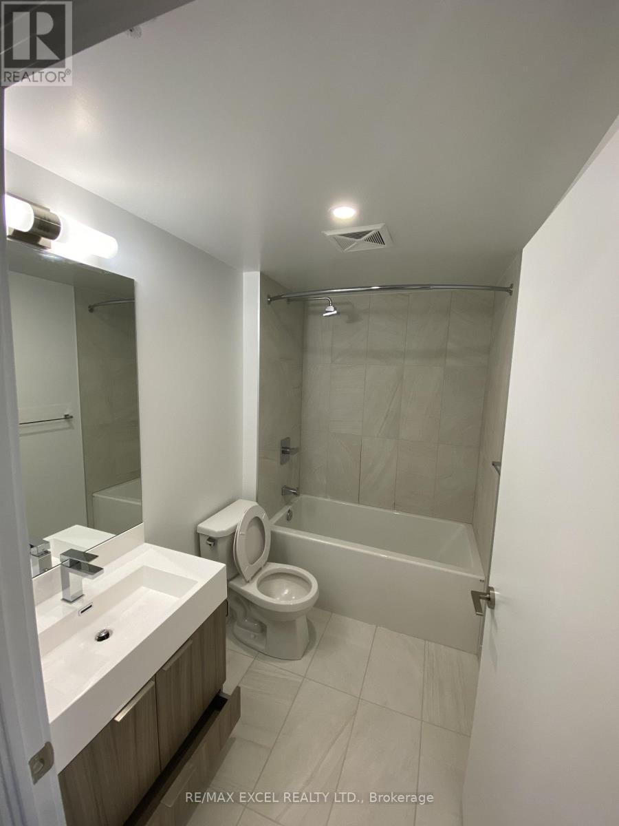 2201 - 30 Samuel Wood Way, Toronto (Islington-City Centre West), Ontario  M9B 0C9 - Photo 13 - W14104034