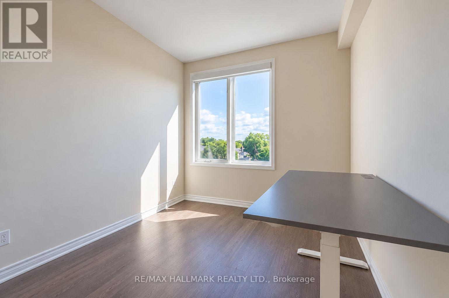 315 D - 1100 Briar Hill Avenue, Toronto (Briar Hill-Belgravia), Ontario  M6B 0A9 - Photo 5 - W14104060
