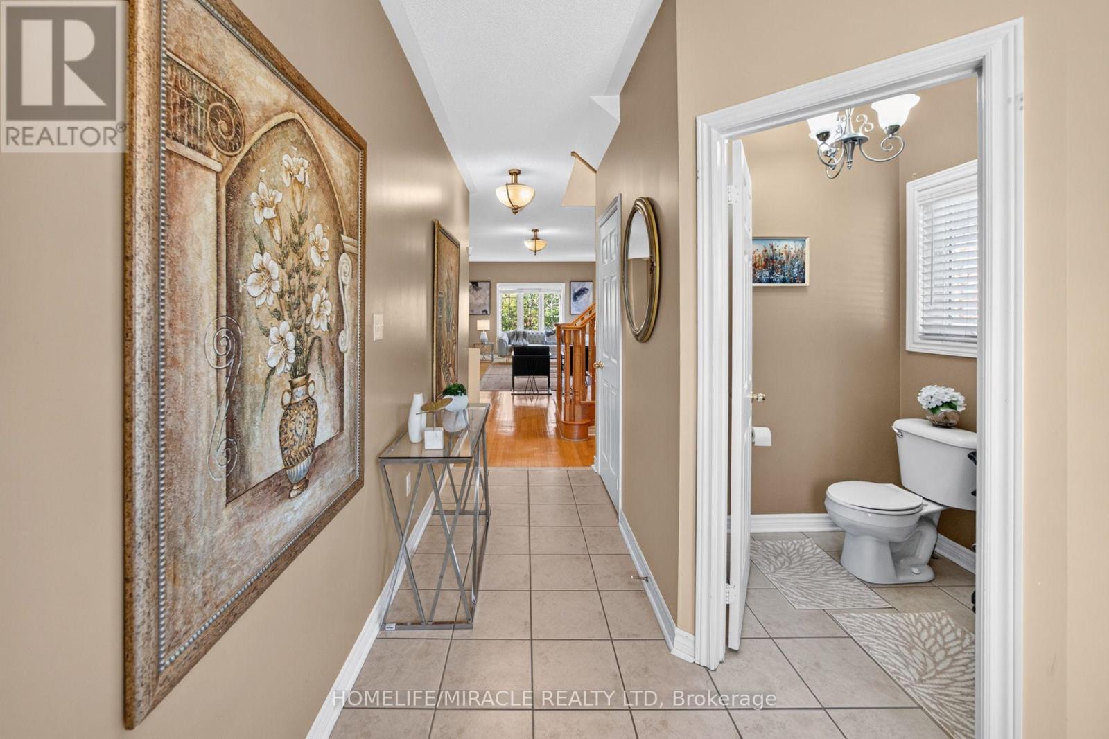 58 Sir Jacobs Crescent, Brampton, Ontario  L7A 3V2 - Photo 4 - W14104084