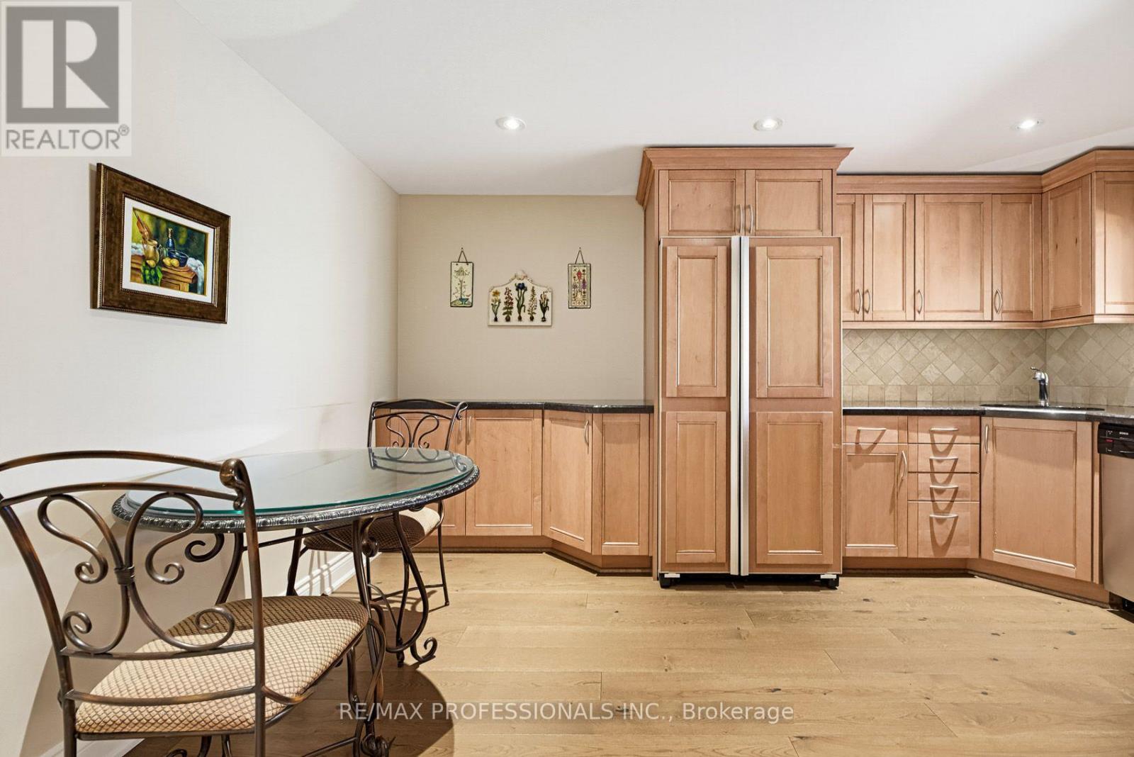304 - 1271 Walden Circle, Mississauga (Clarkson), Ontario  L5J 4R4 - Photo 12 - W14104108