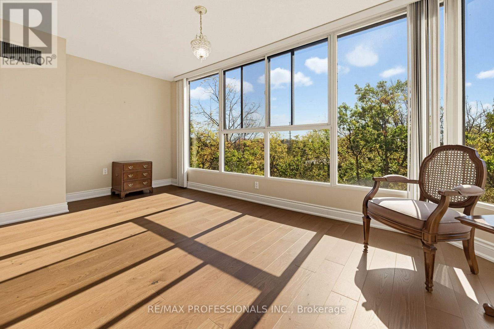 304 - 1271 Walden Circle, Mississauga (Clarkson), Ontario  L5J 4R4 - Photo 26 - W14104108