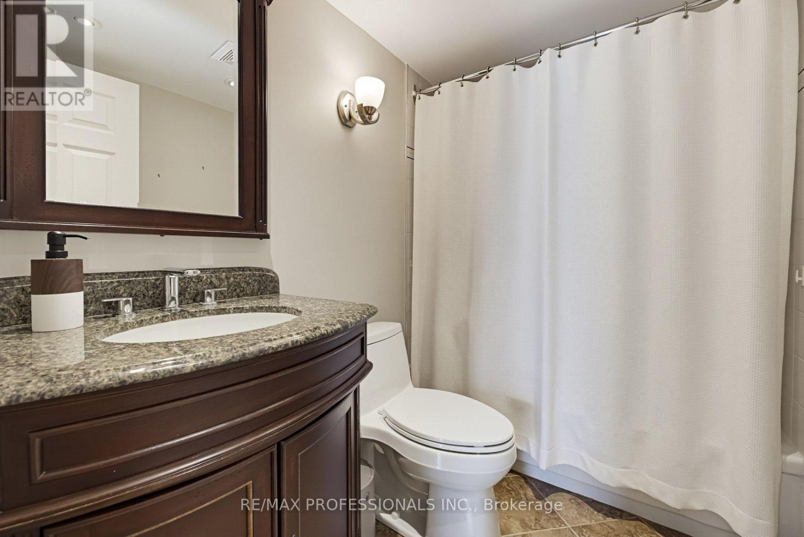 304 - 1271 Walden Circle, Mississauga (Clarkson), Ontario  L5J 4R4 - Photo 27 - W14104108