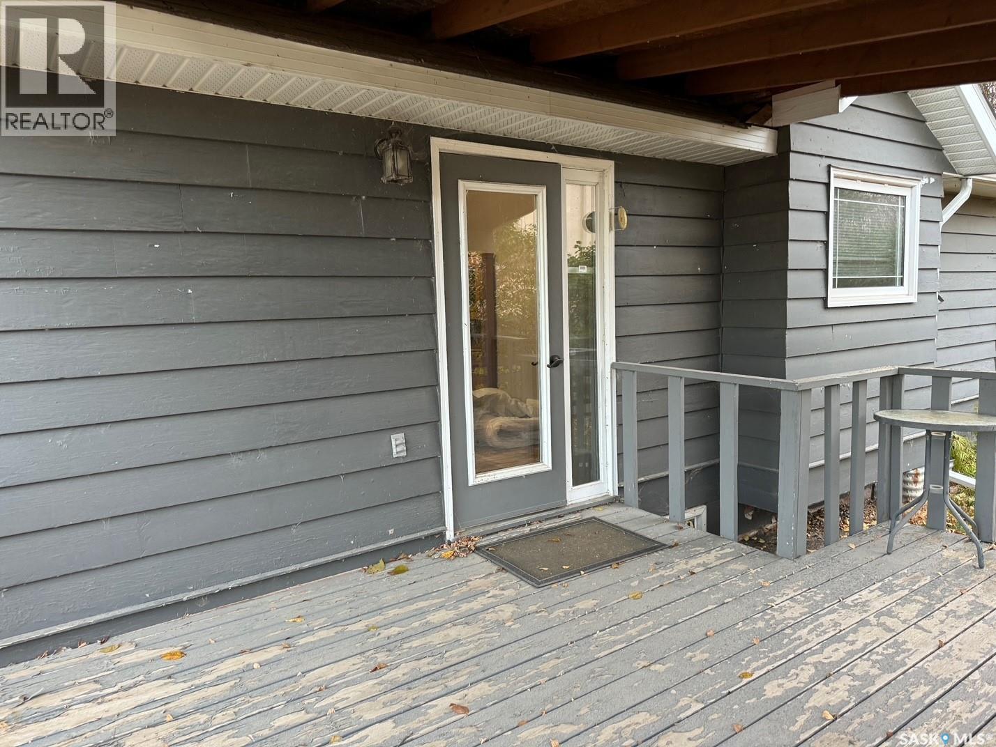 205 Railway Avenue, Hyas, Saskatchewan  S0A 1K0 - Photo 9 - SK051656