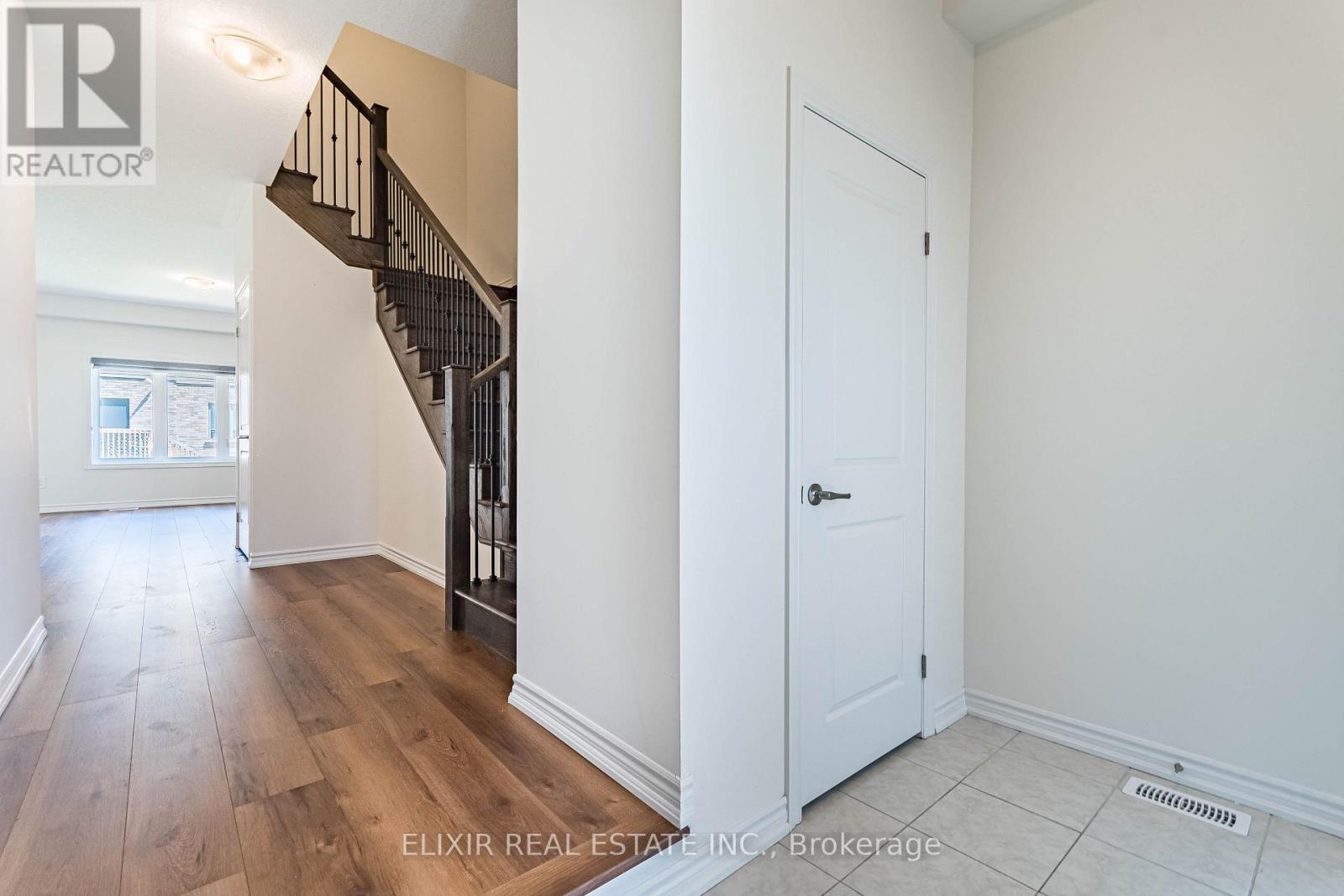 11 Brewis Street, Brant (Paris), Ontario  N3L 0L2 - Photo 6 - X14103900
