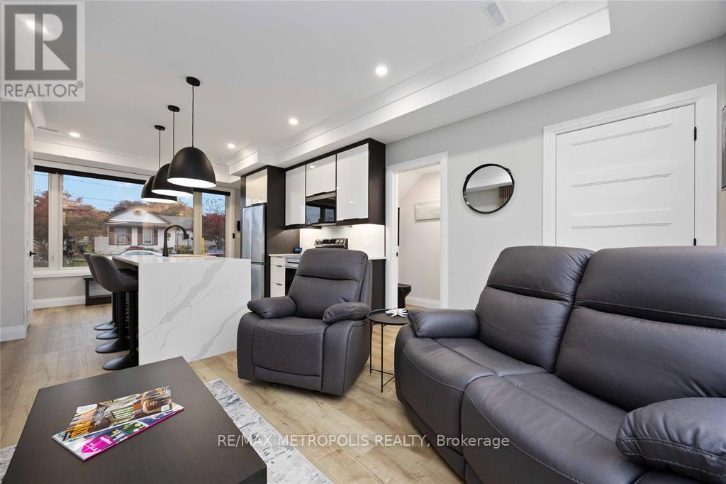 109 St Clair Street, Point Edward, Ontario  N7V 1N6 - Photo 15 - X14103940