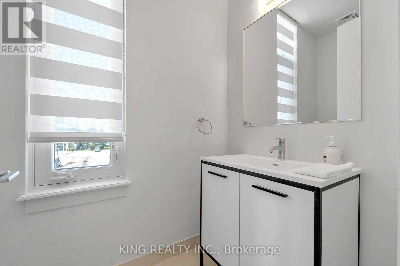 34 Andres Common, Grimsby (Grimsby Beach), Ontario  L3M 0J2 - Photo 14 - X14104004