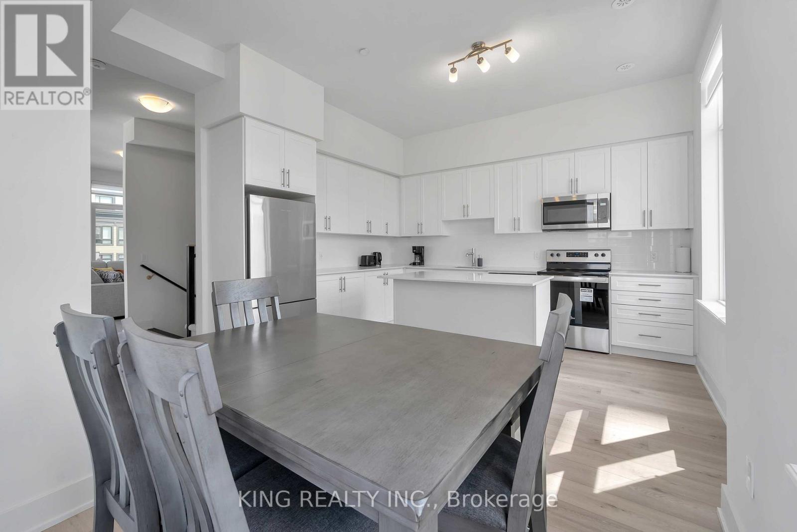 34 Andres Common, Grimsby (Grimsby Beach), Ontario  L3M 0J2 - Photo 7 - X14104004
