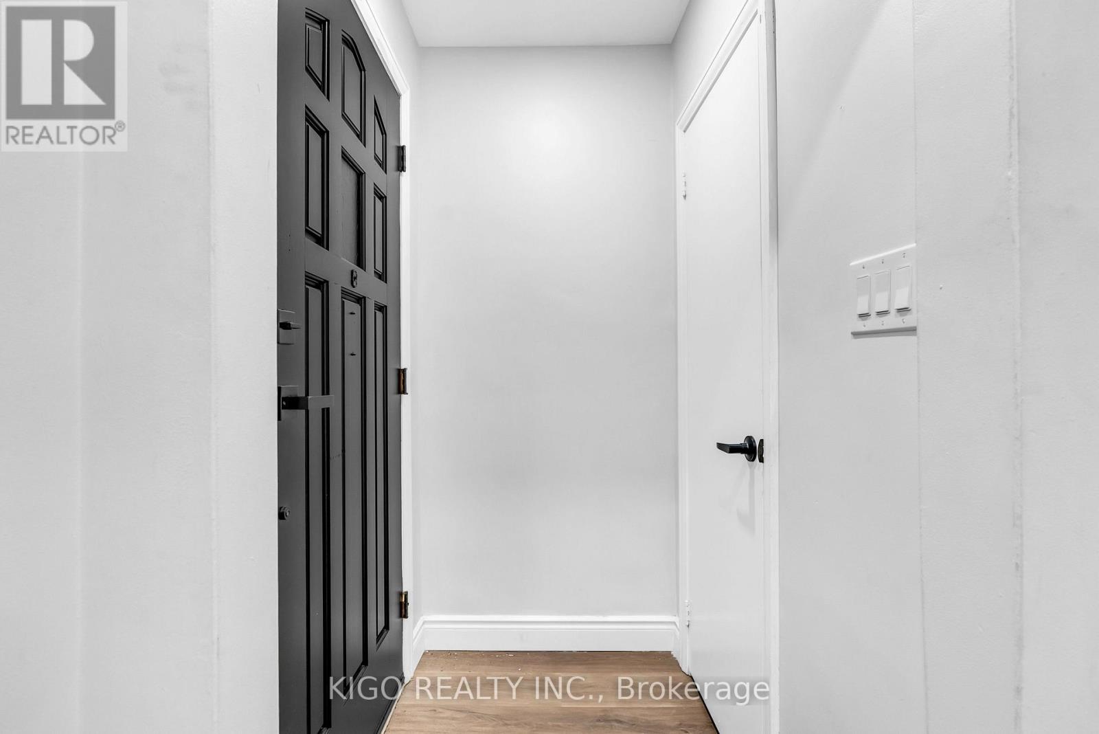 54 Tweedsmuir Avenue, London East (East O), Ontario  N5W 1K7 - Photo 11 - X14104066