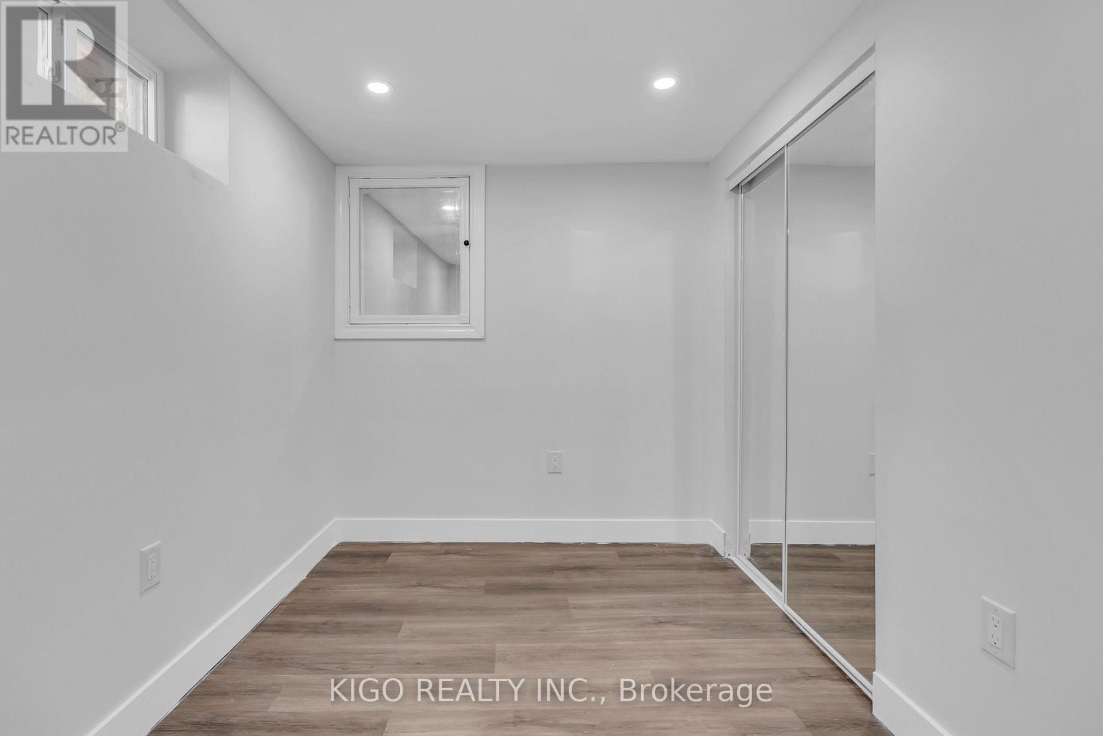 54 Tweedsmuir Avenue, London East (East O), Ontario  N5W 1K7 - Photo 37 - X14104066