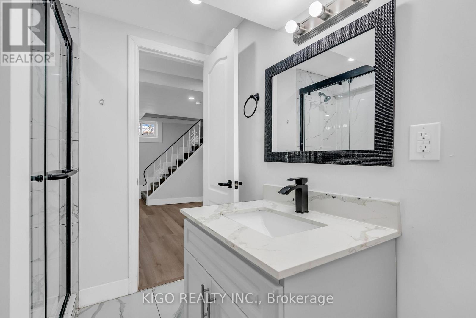 54 Tweedsmuir Avenue, London East (East O), Ontario  N5W 1K7 - Photo 40 - X14104066
