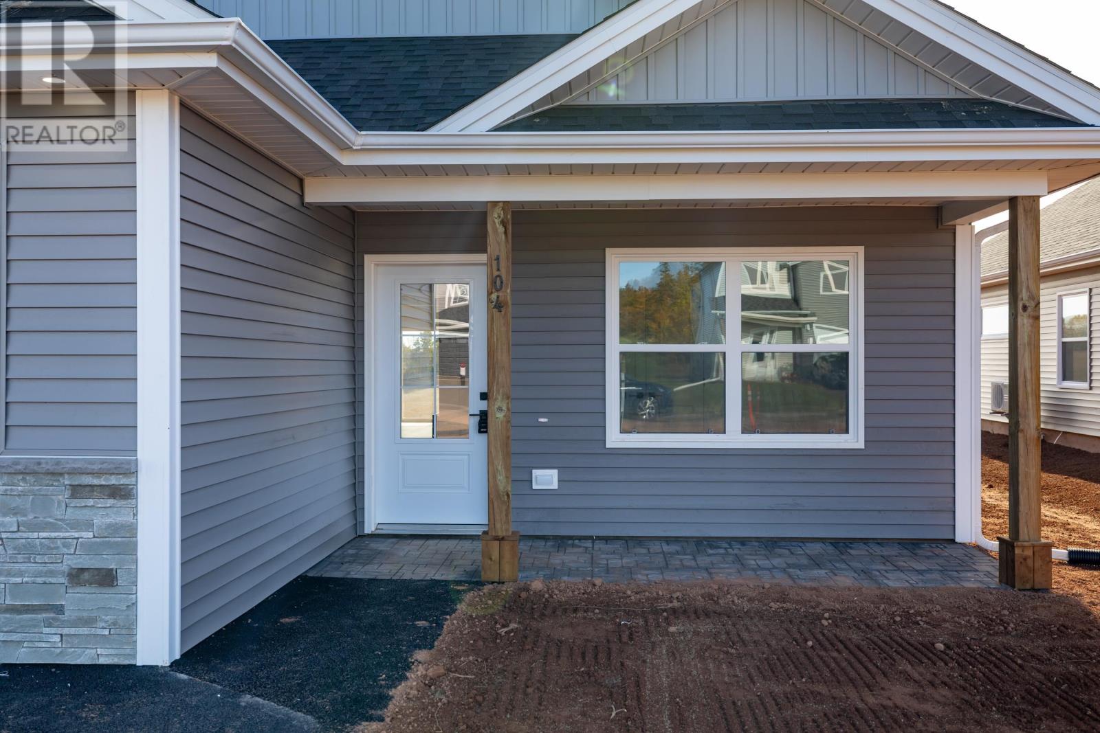 104 Samantha Lane, Cornwall, Prince Edward Island  C0A 1H0 - Photo 4 - 202626366