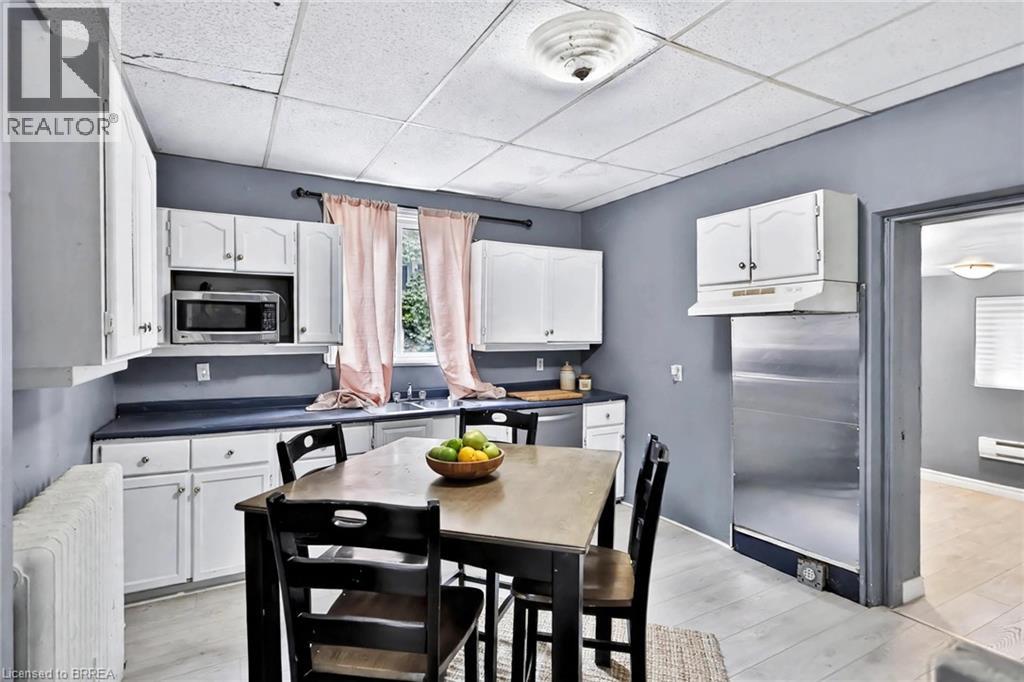 276 Dalhousie Street, Brantford, Ontario  N3S 3V3 - Photo 15 - 40868095