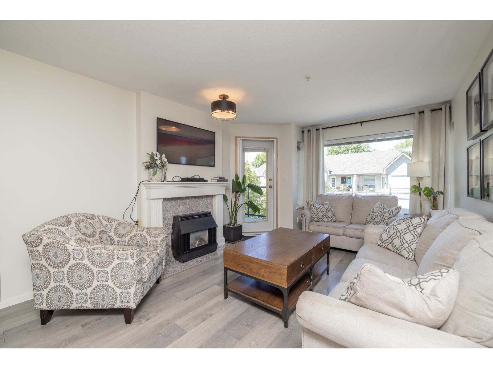 402 33668 King Road, Abbotsford, British Columbia  V2S 7P8 - Photo 6 - R3177070