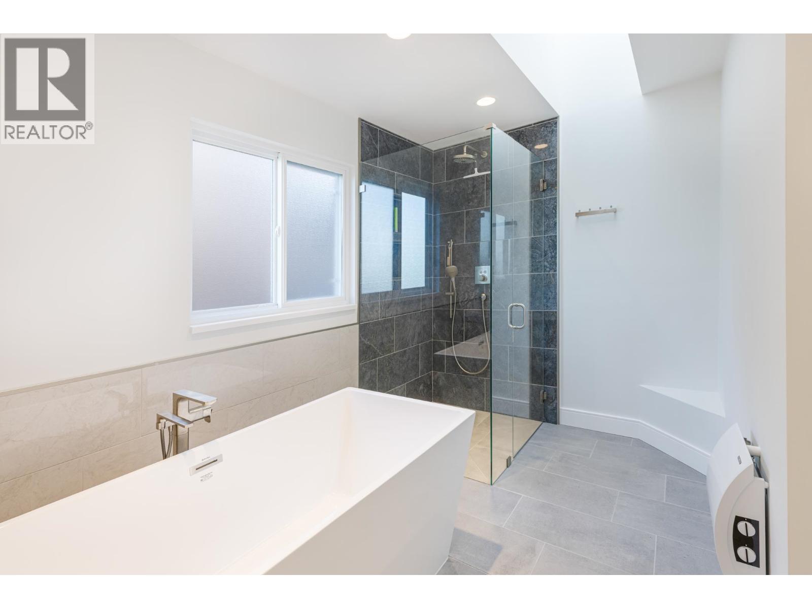 2776 Westlake Drive, Coquitlam, British Columbia  V3C 5K1 - Photo 25 - R3177486