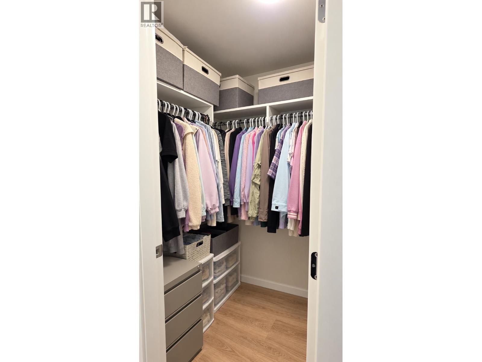 301 7977 Lansdowne Road, Richmond, British Columbia  V6X 0X7 - Photo 13 - R3177185