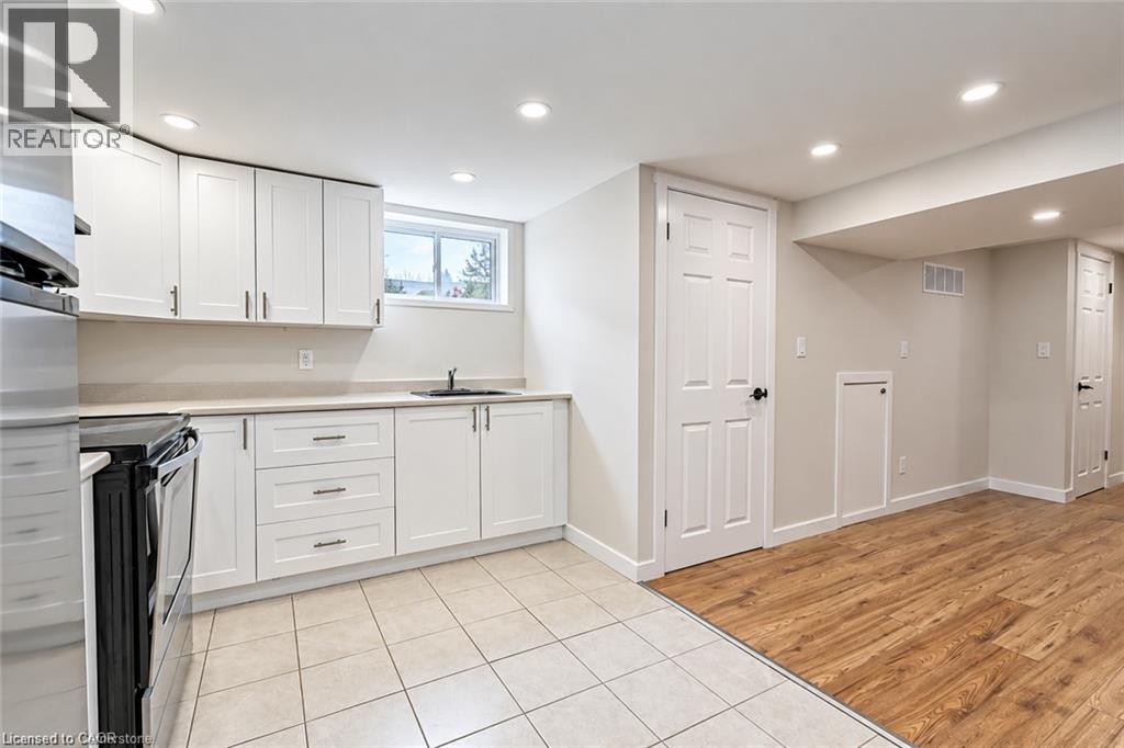 204 Glow Avenue Unit# Lower, Hamilton, Ontario  L8H 3W5 - Photo 8 - 40859406