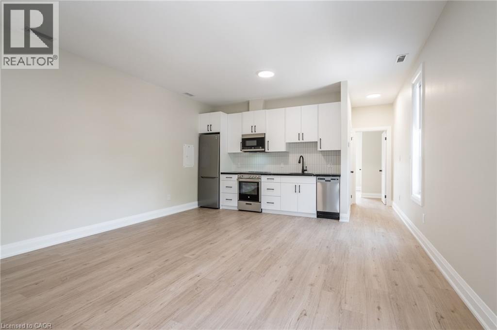 9 Munn Street Unit# A, Hamilton, Ontario  L8V 1J8 - Photo 2 - 40872854