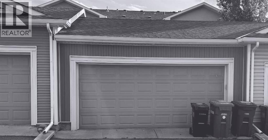 17 Kings Heights Drive SE, Airdrie, Alberta  T4A 0E6 - Photo 36 - A2346828