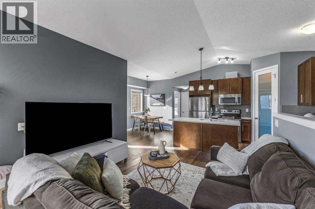 1324, 2461 Baysprings Link SW, Airdrie, Alberta  T4B 4C6 - Photo 3 - A2349101