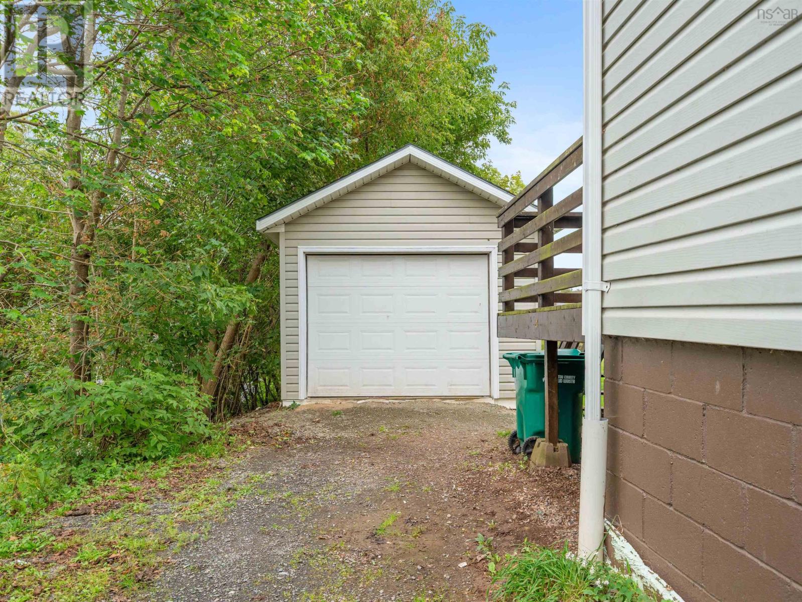 68 Albion Street, New Glasgow, Nova Scotia  B2H 1N3 - Photo 4 - 202626367