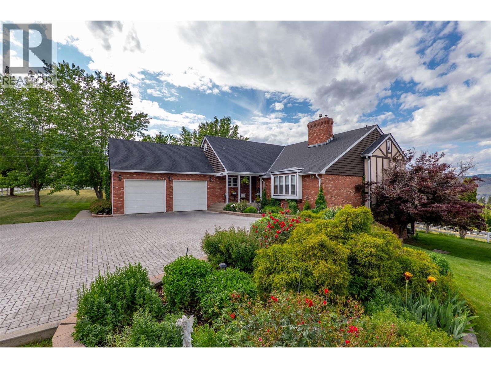 6450 Meadowland Crescent S, Kamloops, British Columbia