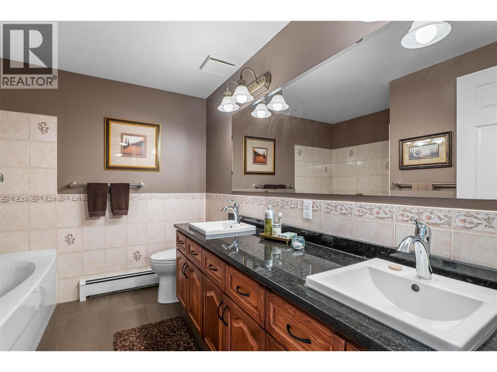 6450 Meadowland Crescent S, Kamloops, British Columbia  V2C 6X3 - Photo 27 - 10404118