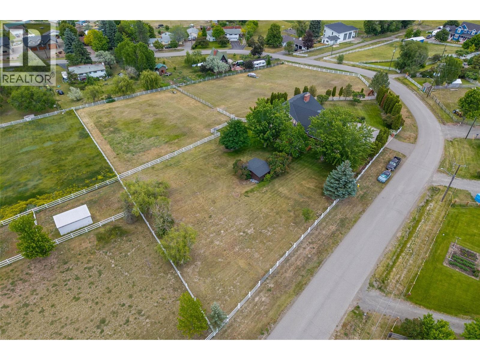 6450 Meadowland Crescent S, Kamloops, British Columbia  V2C 6X3 - Photo 57 - 10404118
