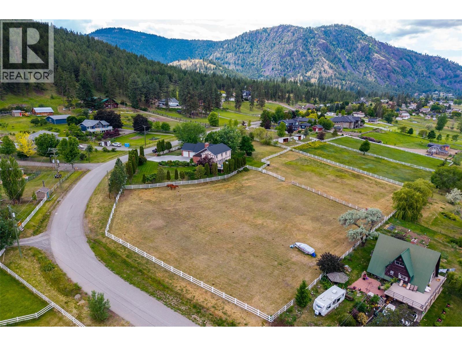 6450 Meadowland Crescent S, Kamloops, British Columbia  V2C 6X3 - Photo 63 - 10404118