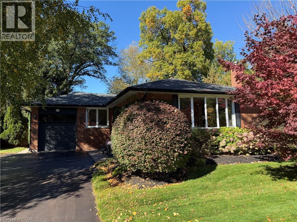 1529 WEMBURY Road, Mississauga, Ontario