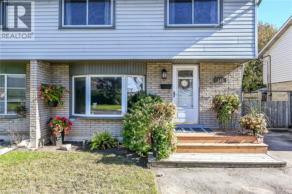 995 UPPER WELLINGTON Street, Hamilton, Ontario