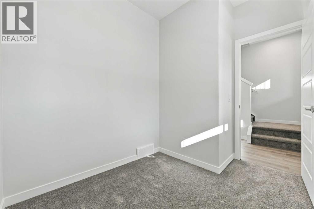 60 Red Embers Plaza Ne, Calgary, Alberta  T3N 2W1 - Photo 5 - A2352924