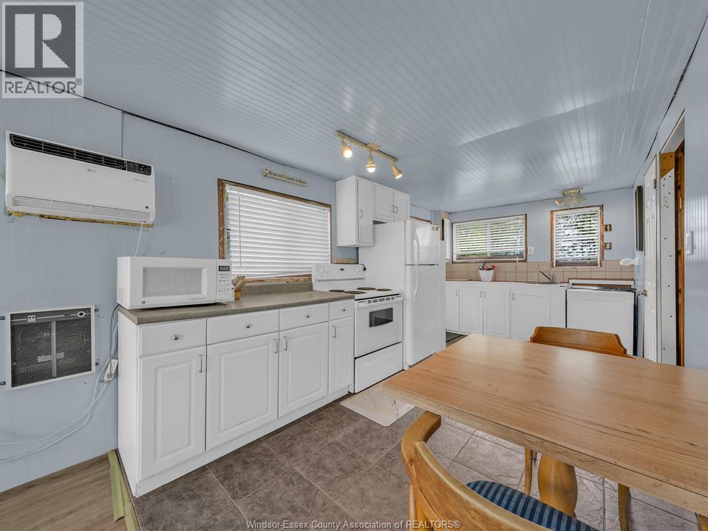 126 Pleasure Beach, Harrow, Ontario N0R 1G0 - Photo 30 - 26025830